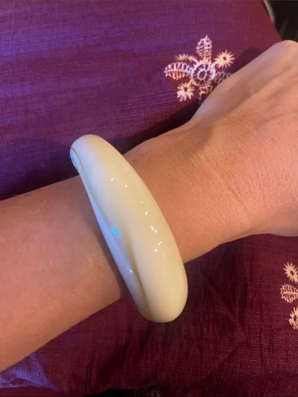 Neutral Marbled Resin Cuff Bracelet in Cream and Tan - Women Jewelry